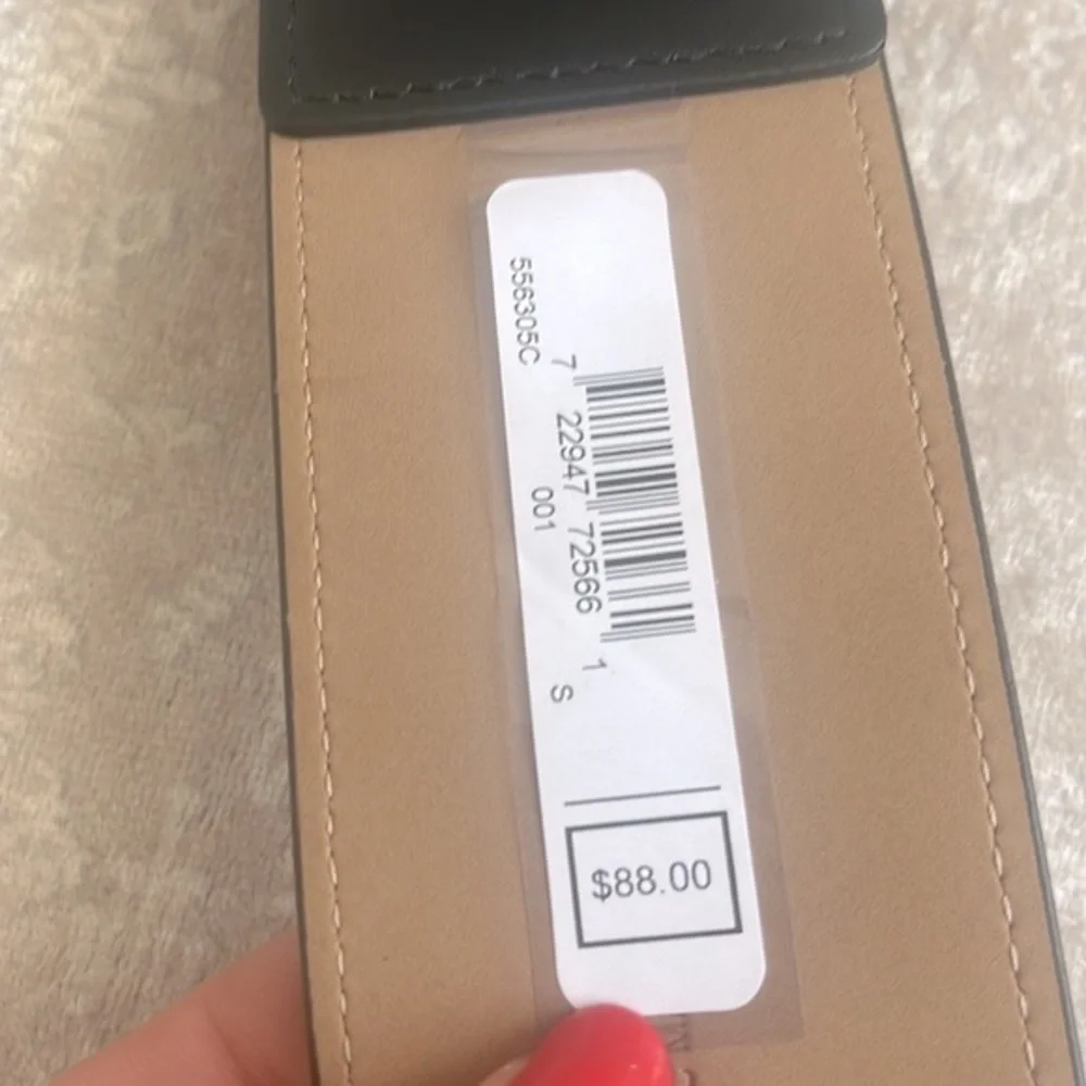 Brand New Michael Kors Wide Strap Black Logo Stretch Belt w/ Gold Tone Buckle